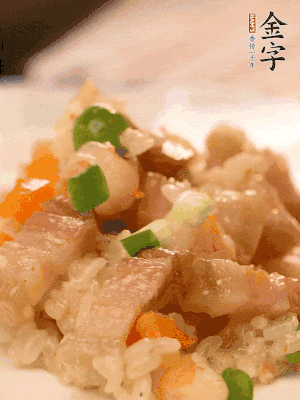 出鍋后撒點蔥花更香。